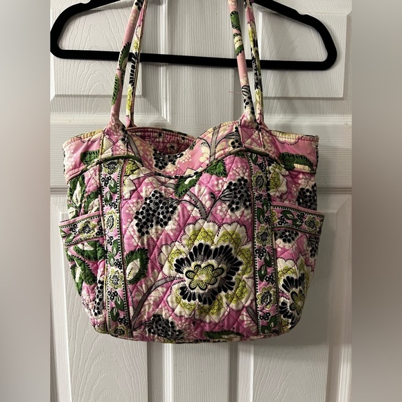 Vera Bradley Handbags - Vera bradly Priscilla pink shoulder bag